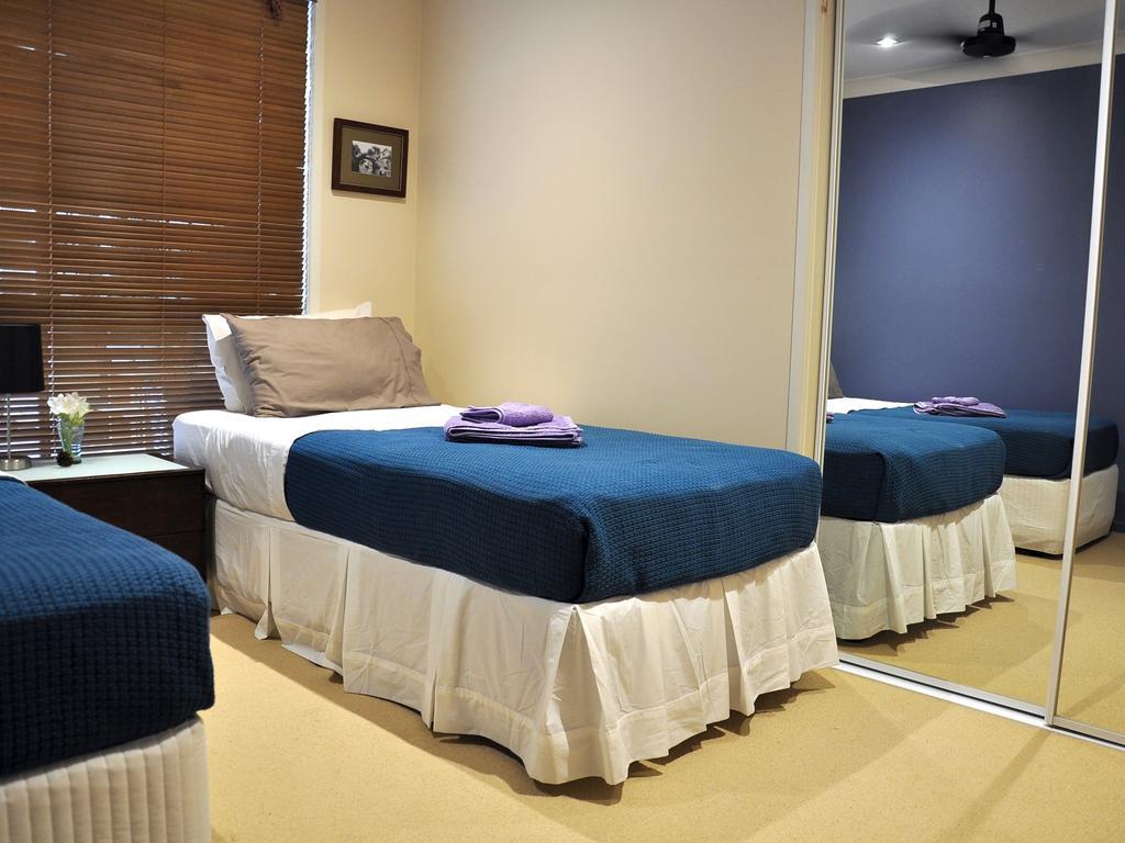 Tl Warmest Homestay Голд-Кост Экстерьер фото